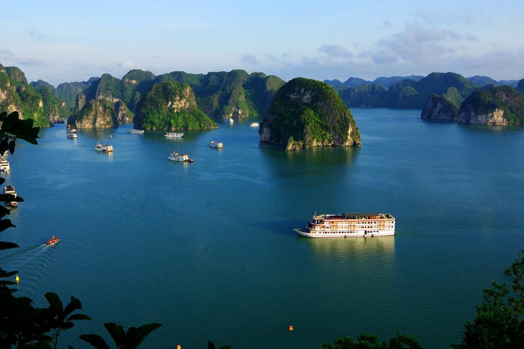 Huong Hai Sealife Cruise Ha Long Exterior photo